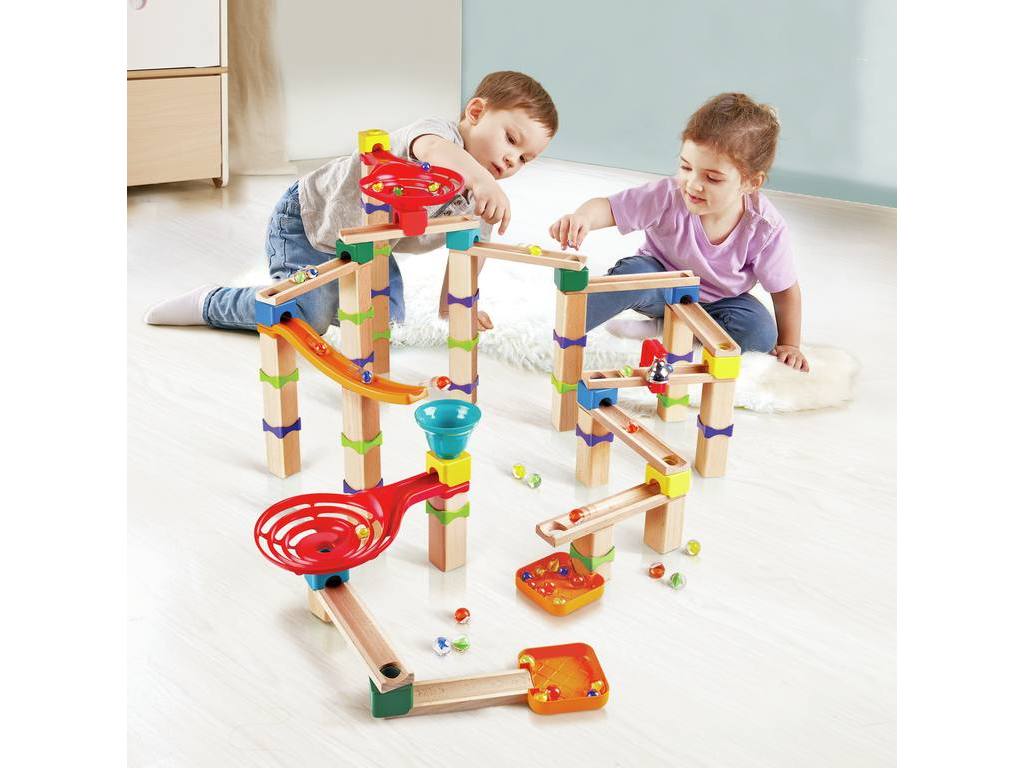 Hape Marble Run Race Track – Circuito de canicas de madera (81 pzas)